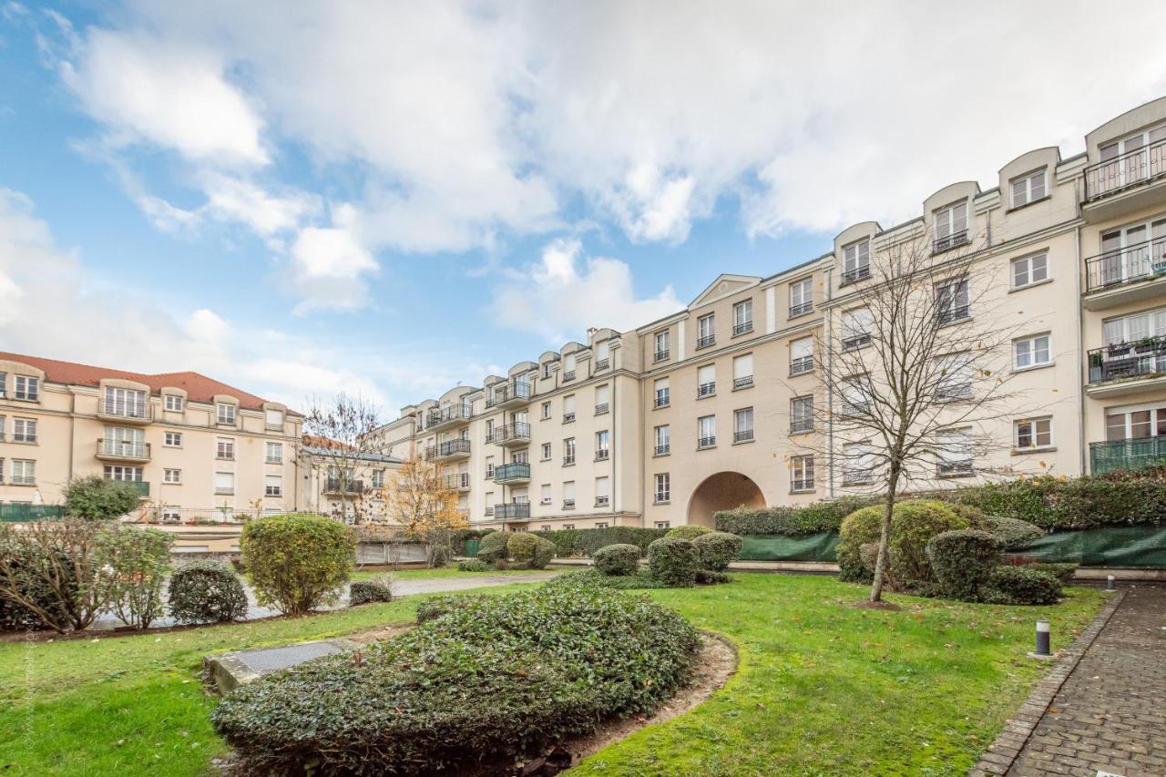 Luxe Flat For 7 - Fairytale Factory Bussy-Saint-Georges Exterior foto